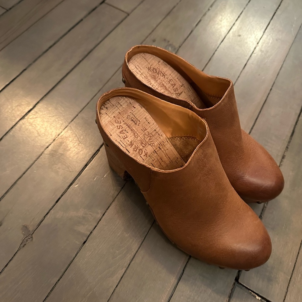 Kork-Ease like new clogs